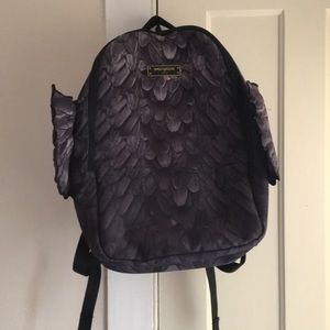 Sprayground gray wing backpack